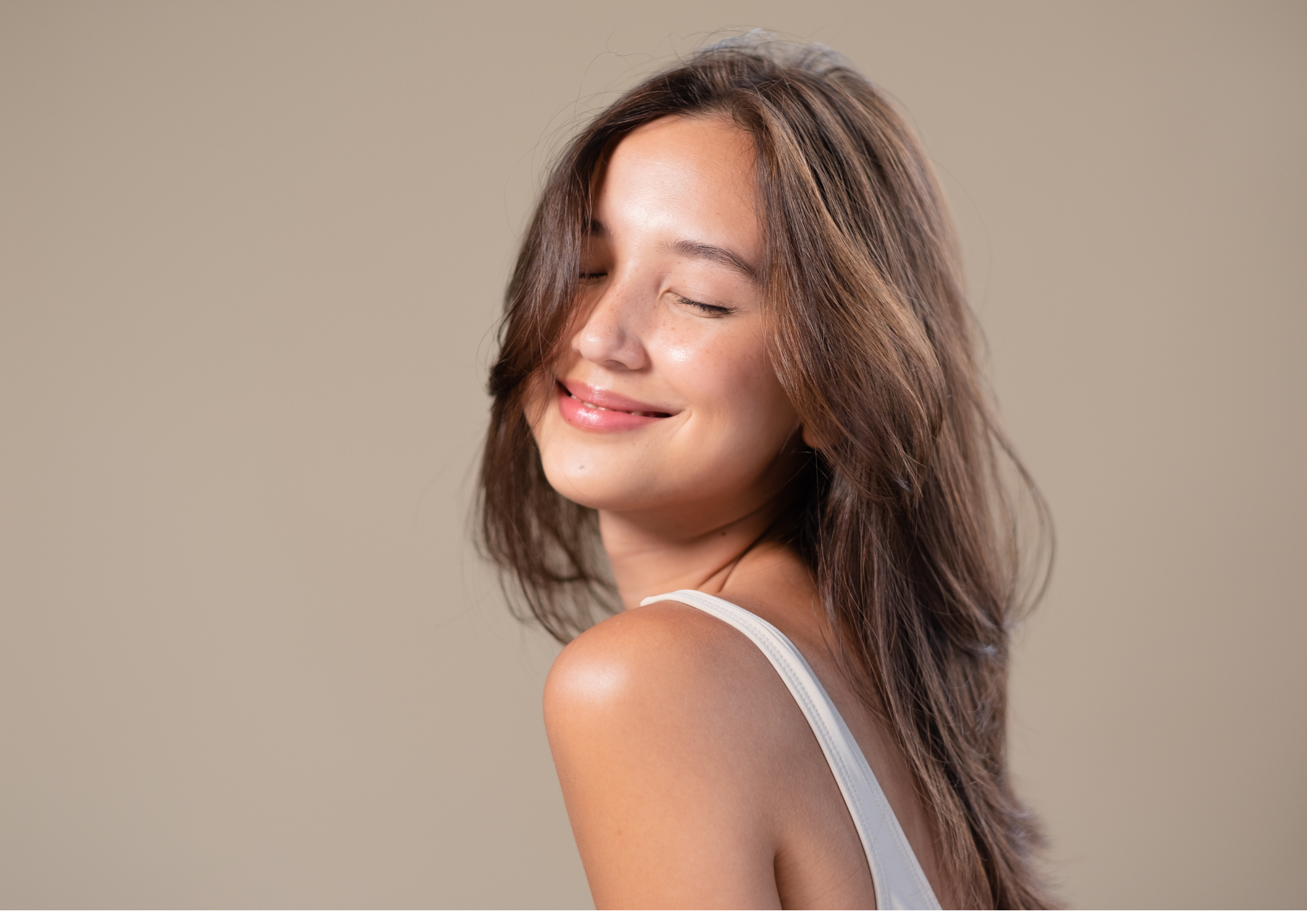 Glazed Skin: The Dewy Glow Taking Over 2025